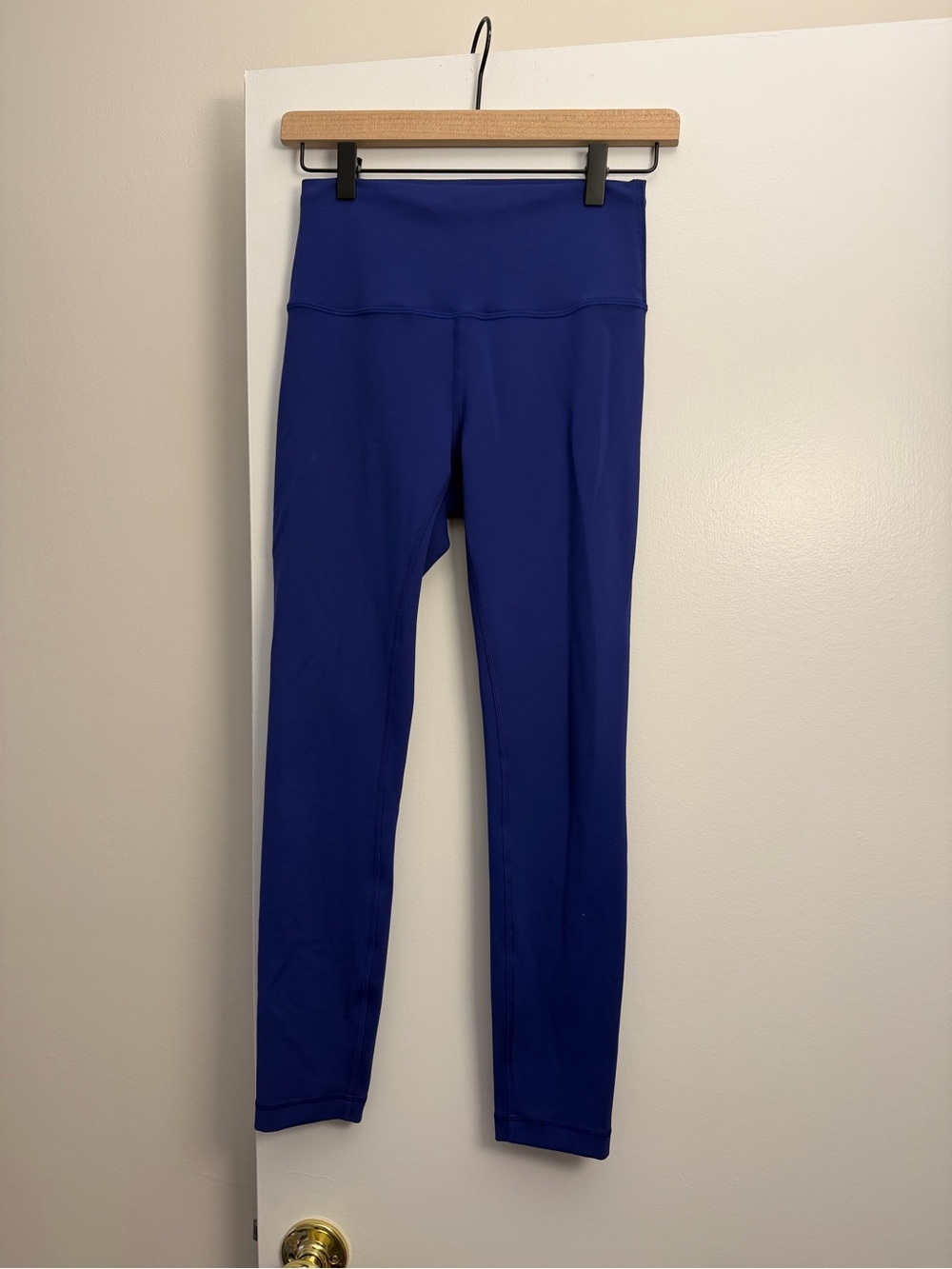 Lululemon Wunder Train 25” high rise size 6